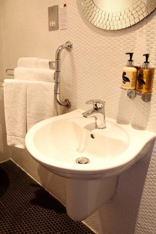 Cheshire Cat Hotel Nantwich Room photo